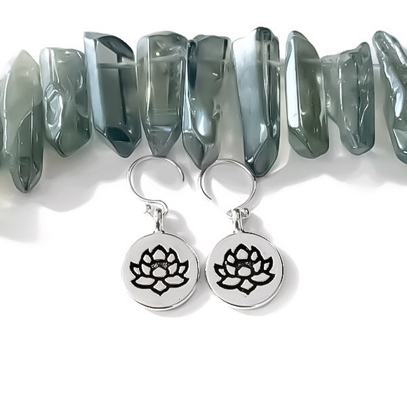 925 sterling silver lotus flower dangle earrings - Picture 3 of 9